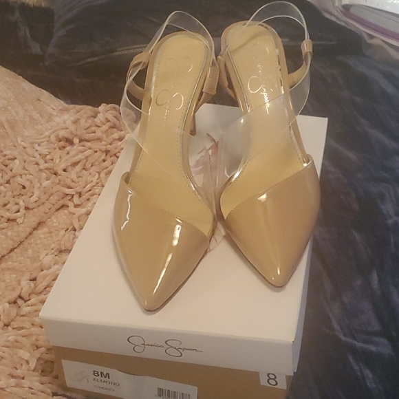 Jessica Simpson 'Cindeey' Pumps - Picture 2 of 6